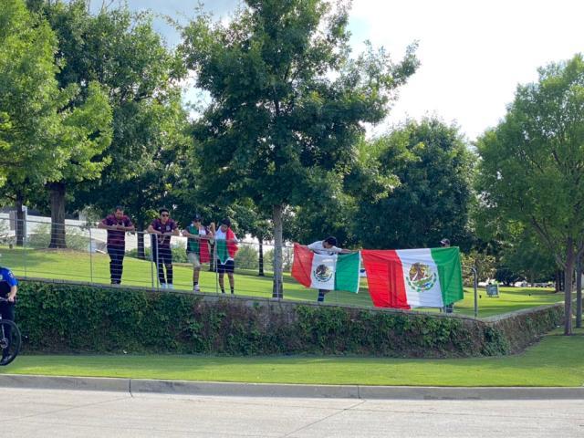 1622357060396095260.jpg 99.jpg