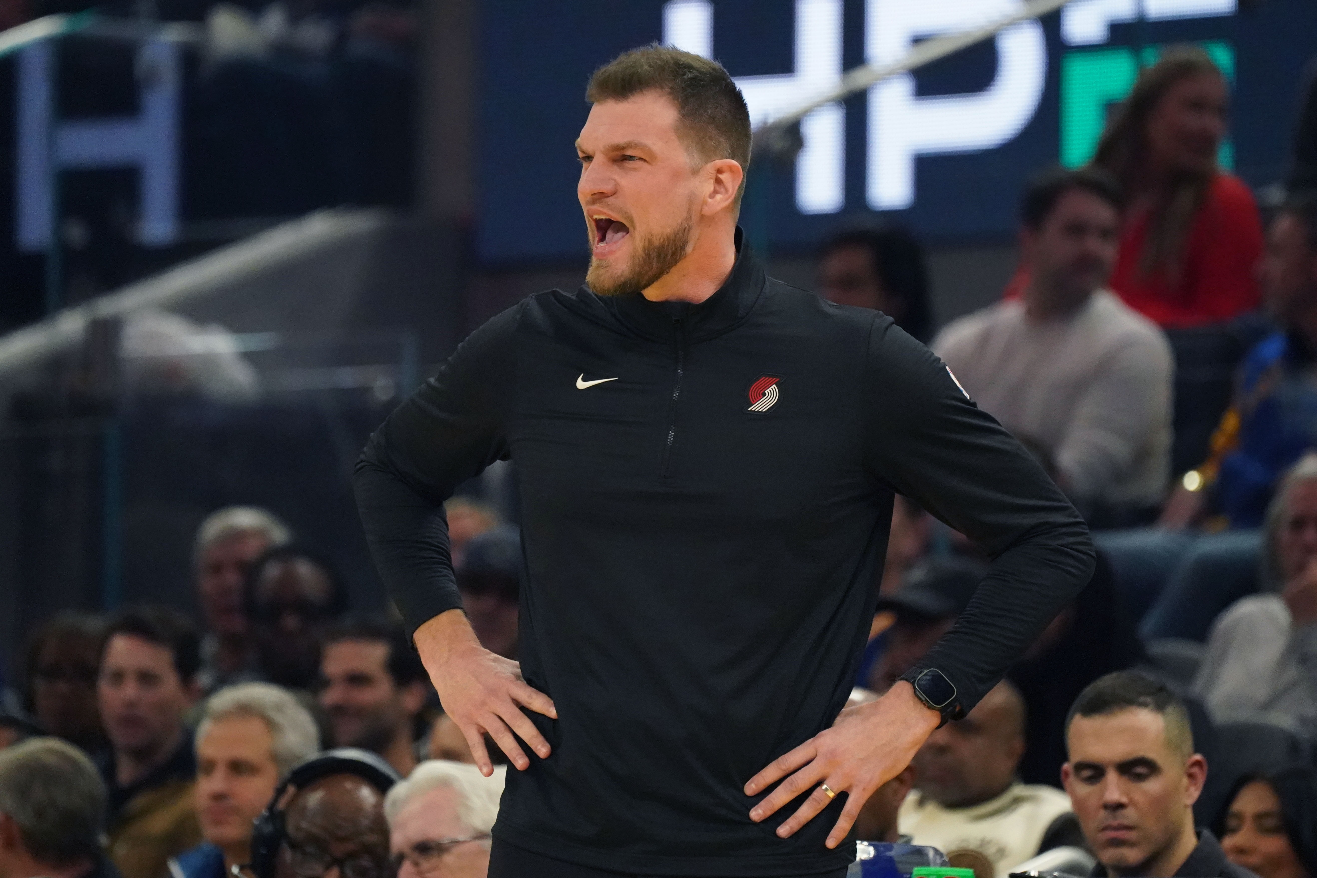 Stein:开拓者或在休赛期更换主教练 新老板在评估教练团队